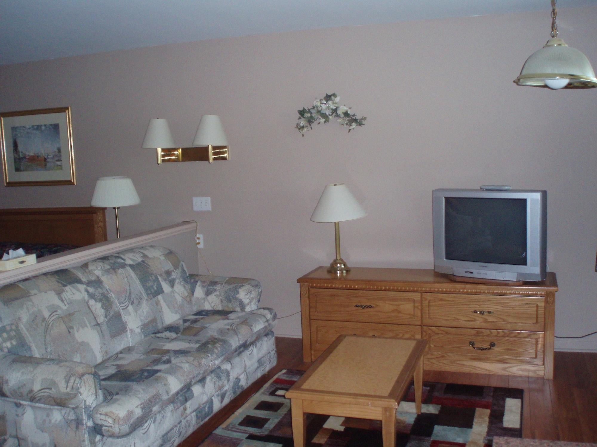 Thriftlodge By Wyndham Moncton Exterior photo