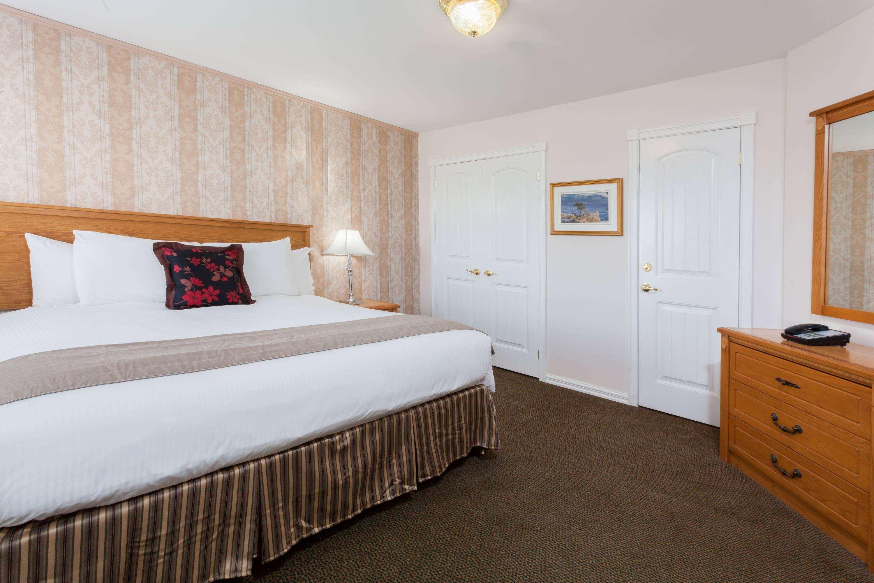 Thriftlodge By Wyndham Moncton Exterior photo